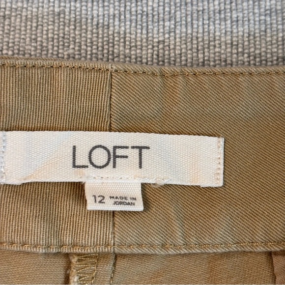 Loft The Rivera Short Khaki/Tan Women’s Size 12. Packs well. - Picture 3 of 5